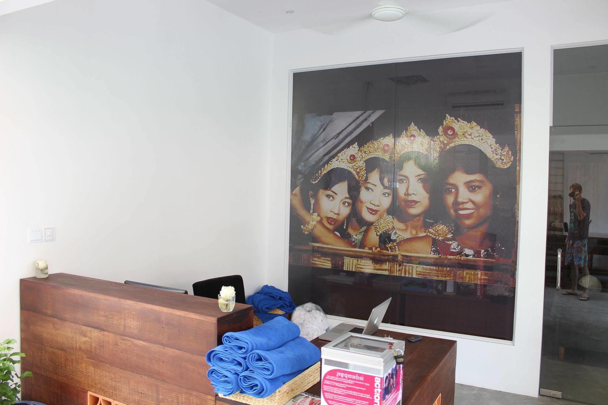 House Boutique Eco Hotel Phnom Penh Exteriör bild